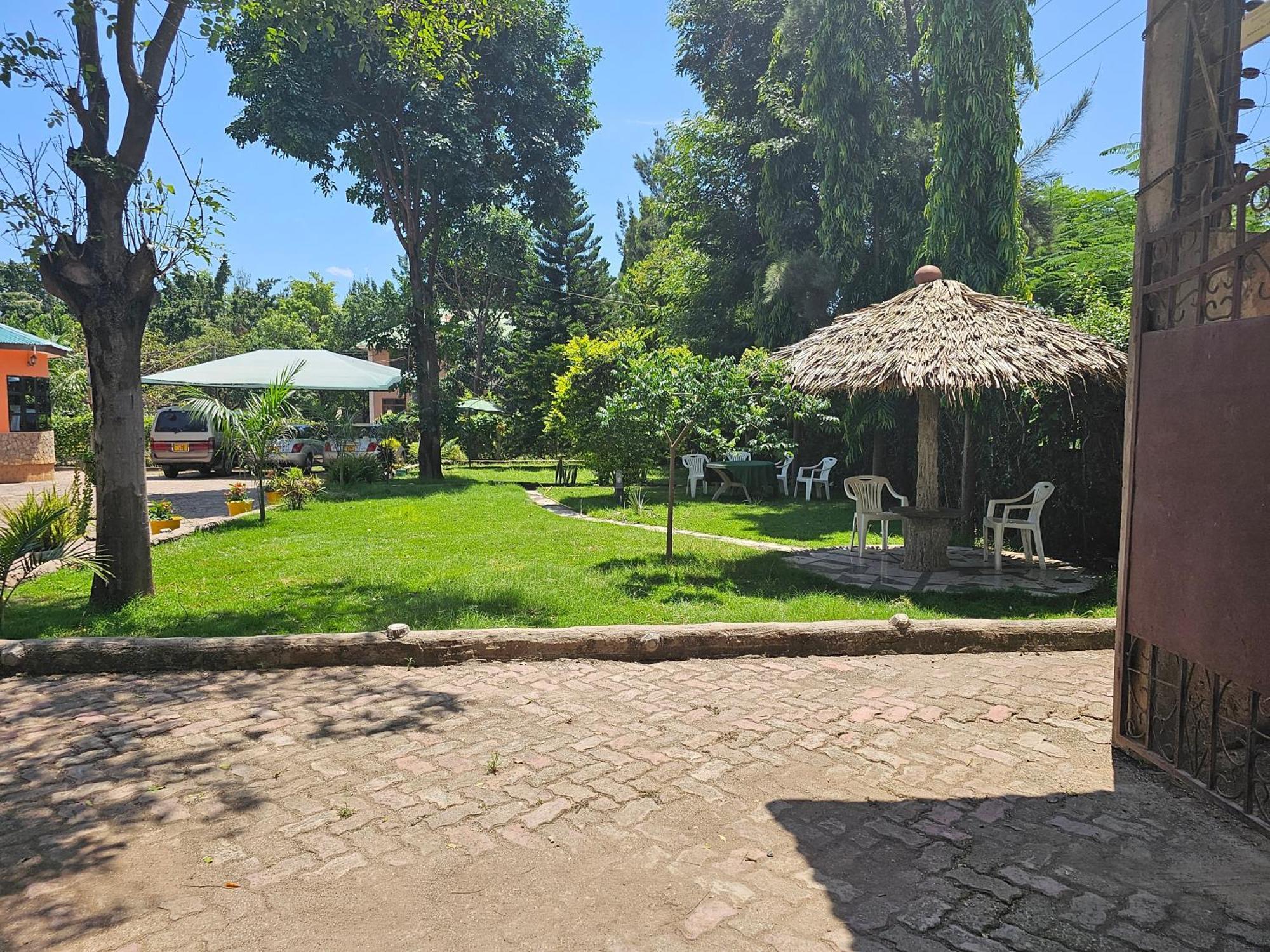 B-More Comfort Stay Boma la Ngombe Eksteriør billede