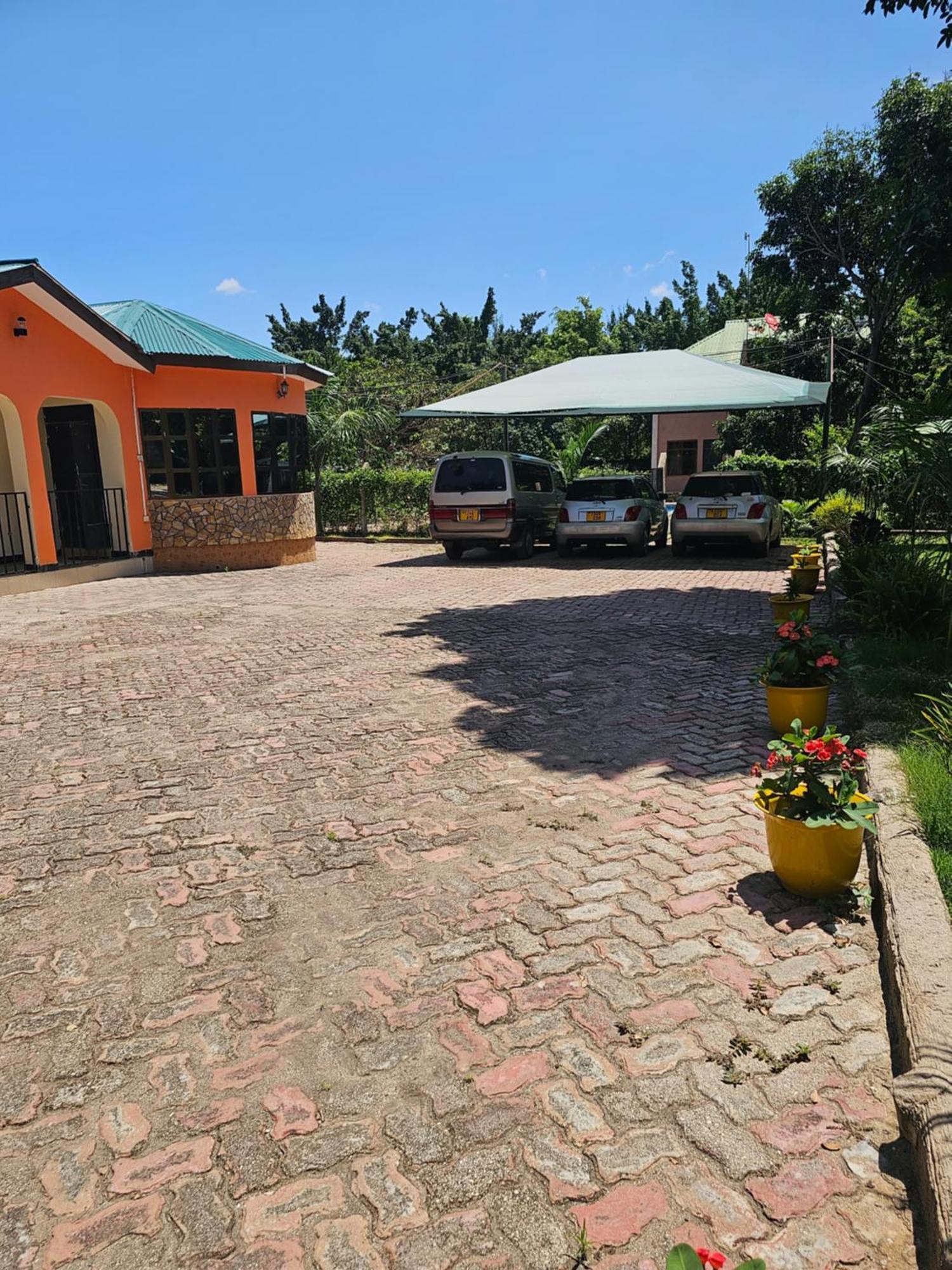 B-More Comfort Stay Boma la Ngombe Eksteriør billede