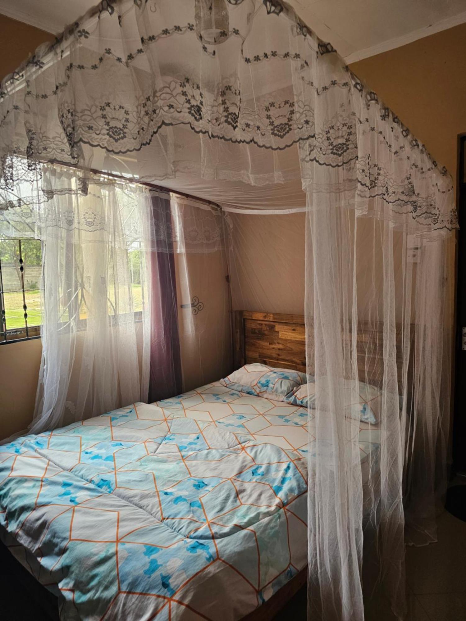 B-More Comfort Stay Boma la Ngombe Eksteriør billede